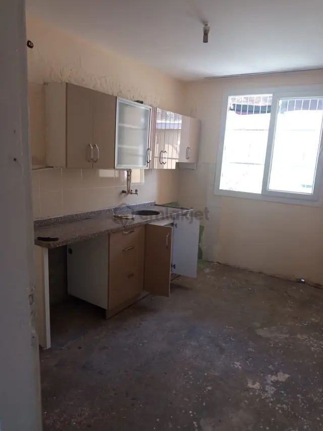 Kiralık Aylık 2+1 Yeşilyurt 3kat Kapalı Mutfak Geniş 2balkon 8,000tl. 1