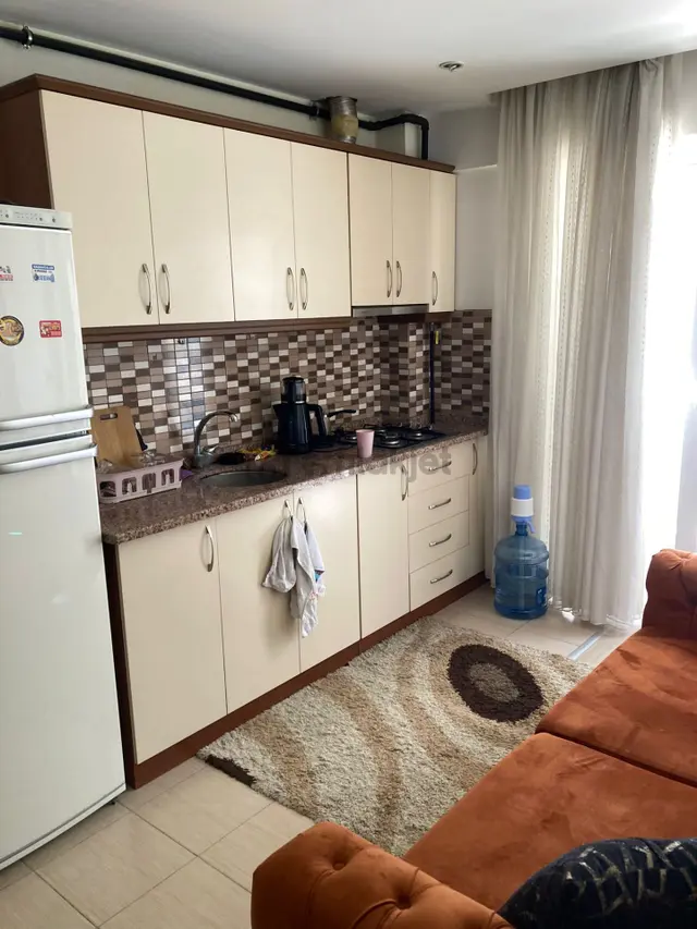 Ender Uysal Gayrimenkulden Kampüste Kiralık 1+1 Balkonlu Apart.... 4