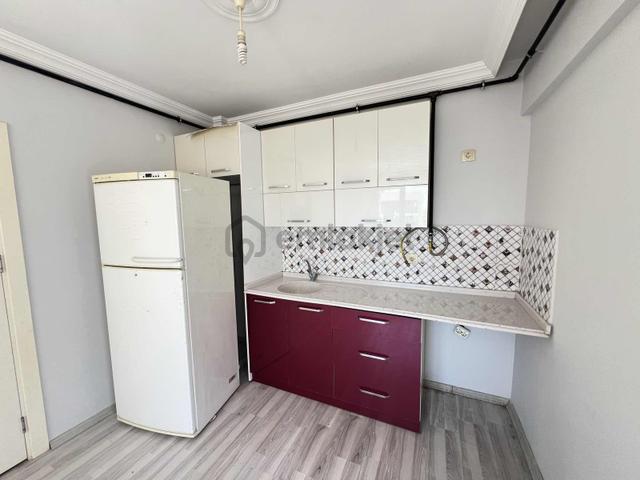 Seyrek'te Üniversite Karşısında 2+1 Satılık Daire 5