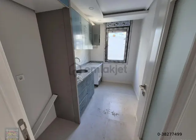 Deva'dan Yeni Binada Açık Otoparklı Butik Sitede 2+1 Balkonlu 3