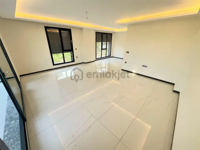 Akçay Aras Emlaktan Gürede 5+1 Müstakil Geniş Villa 3