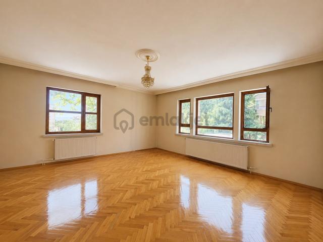 Sancaktepe'de Merkezi Konum Da Satılık 3+1 147m2 Daire... 1