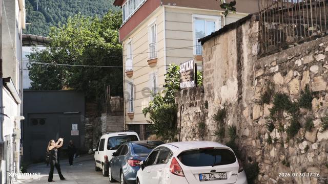 Yıldırım Piremir Mah 'de Satılık Bahçeli Müstakil Ahşap Ev 5