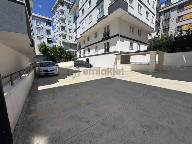 Sancaktepe Atatürk Cd Üzeri Sitede 2+1 Satılık Daire 4