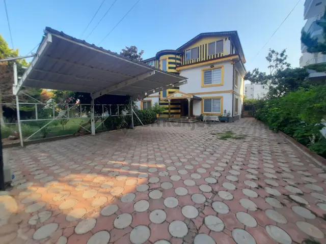 700 M² Arsa İçinde Özel Havuzlu Bahçeli 7+1 Villa Eşyalı&eşyasız 1