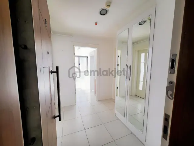 İnnovia3 2+1 Ara Kat Havuz Cephe Temiz Boş Kiralık Daire 4