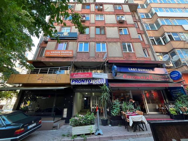 Turyap'tan Demirsoy İş Hanın'da Kiralık 1+0 Ofis 1