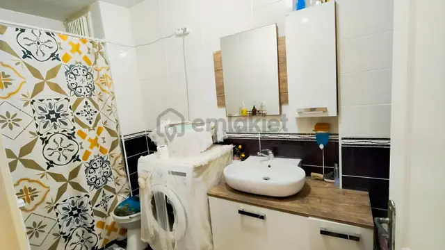 Kapaklı Belediye Meydanında 2+1 Full Ön Cephe Daire 2