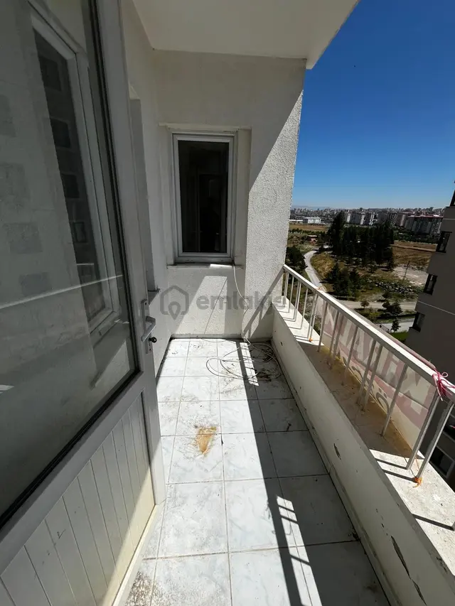 Yenidoğan Mah Üniversiteye Komşu Kiralık Daire 162-1 2