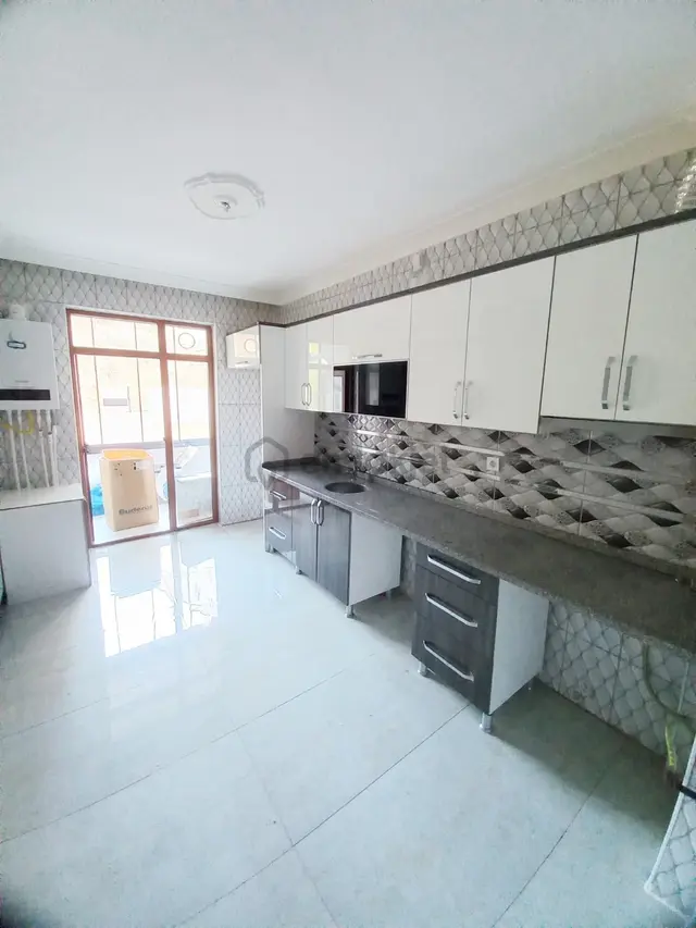 Güler Emlak'dan Ankara Beşikkaya At Çitliği Mevki Satılık 3+1 Daire 3
