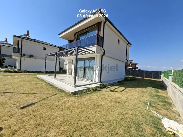 Rw Nefes'ten Gömeç'te 3+1 Villa 3