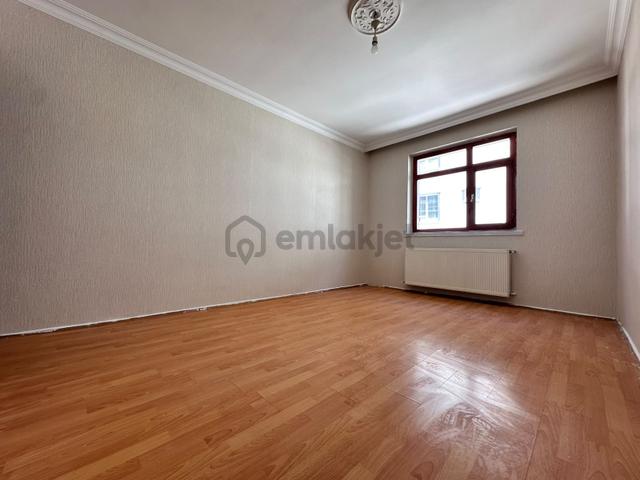 Karakaya Mah.de Full Yapılı Cadde Üstü 4+1 Asansörlü Daire 5