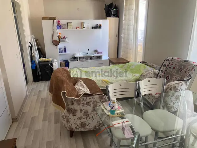 Bayraklı Manavkuyu Merkezi Konumda Eşyalı 1+0 Kiralık Daire 2