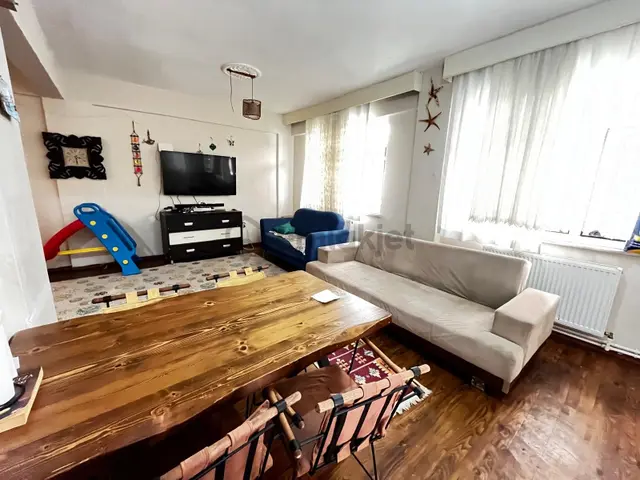 Sefaköy'de Kredili 2+1.90 M2 Balkonlu Yüksek Giriş Daire 5
