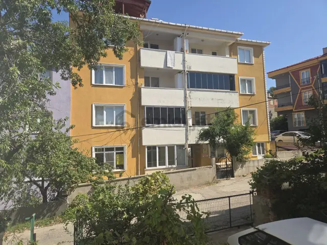 Keşan Aşağı Zaferiye'de Kiralık 2+1 Bahçeli Daire 1