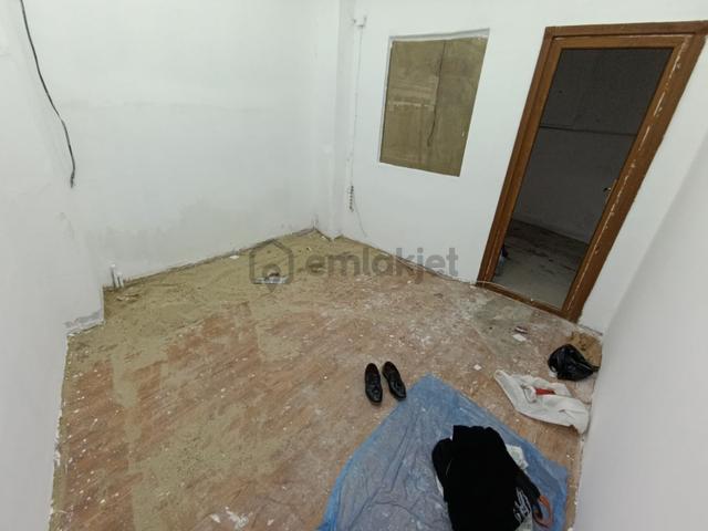 Sefaköy'de 350 M2 Tekstile Depoya Uygun Kiralık İş Yeri. 2