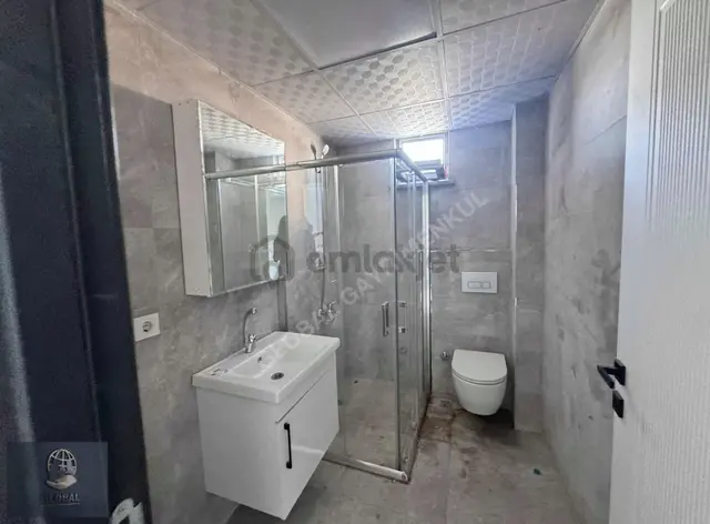 Hatip Mah Lüks Havuzlu Site İçi Sıfır 1+1 İskanlı Ara Kat 3