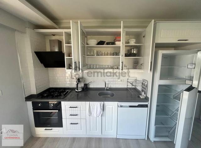 Tuana Emlak'tan Yeni Mahalle'de Site İçi 3+1 Kiralık Daire 5