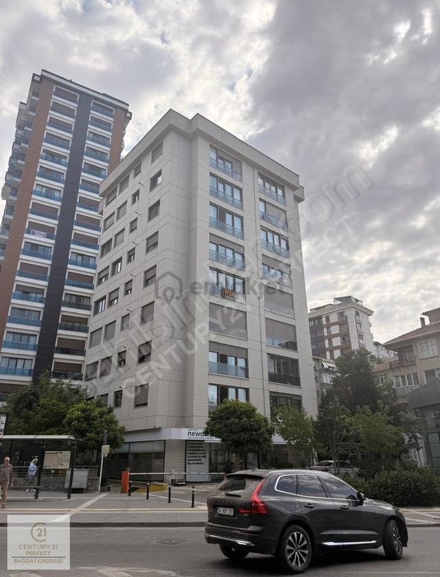 Lokasyonu Kadar Konumu Da Özel Ayşekadın Metro Önü 3+1 1