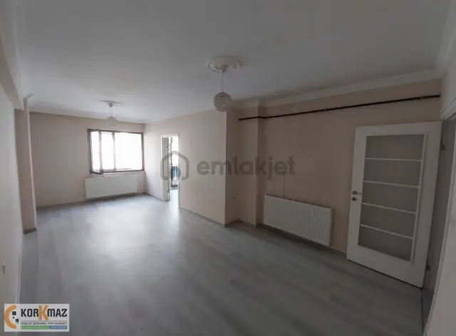 Merkezde Devlet Hast. Arkasında 2+1 Kiralık Daire 1