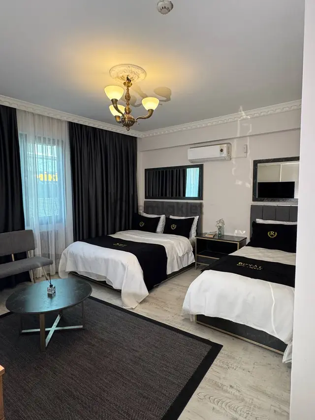Fatih Jakuzili Standart Lüxs Günlük Kiralık Daireler 3