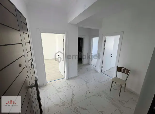**mutfak Ayrı 2+1 Merkezi Konum'da Kiralık** 1