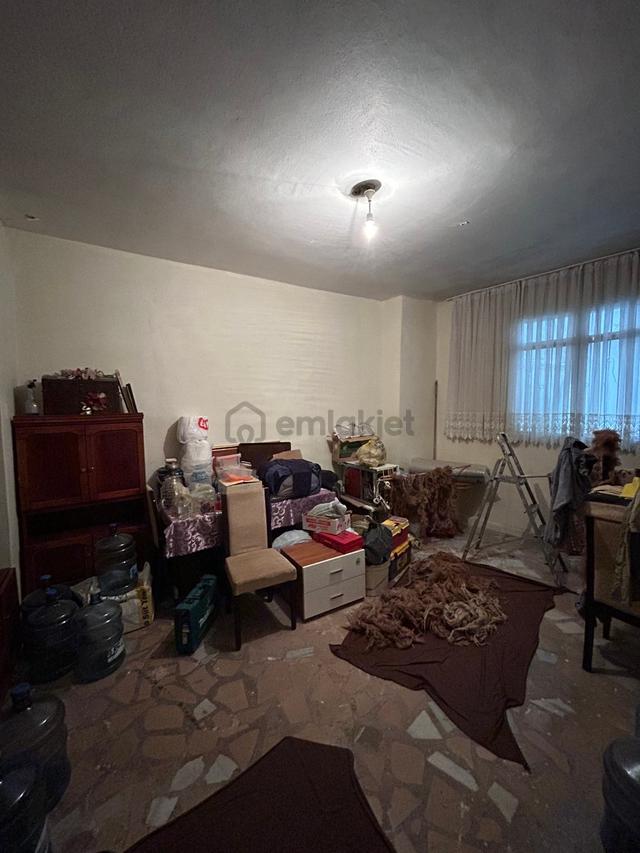Bağcılar 15 Temmuz'da Merkezi Konumlu Kiralık 2+1 Daire 4