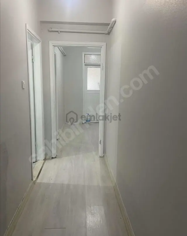 Ümraniye Altınşehir Mahallesi Kumru Cd Metro Yürüme Mesafesi 2.kat 2+1 90 Metre Kiralık