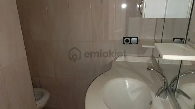 Ziverbey Yoluna Marmaraya Ve Metrobüse 5 Dakikada 2+1 Ara Katta. 5