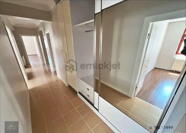 Ayvalı Seval Caddesi Yakını Asansörlü Krediye Uygun Geniş 3+1 2