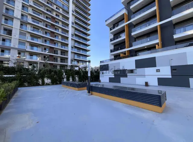 Altıntaş'ta Kırklık Yol Kavşağı Sıfır Eşyalı 1+1 Daire 4