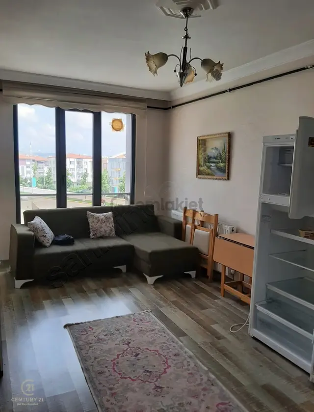 Hanzade Konutlarında Net 50 M2 Ferah Geniş Balkonlu Kiralık 1+1 3