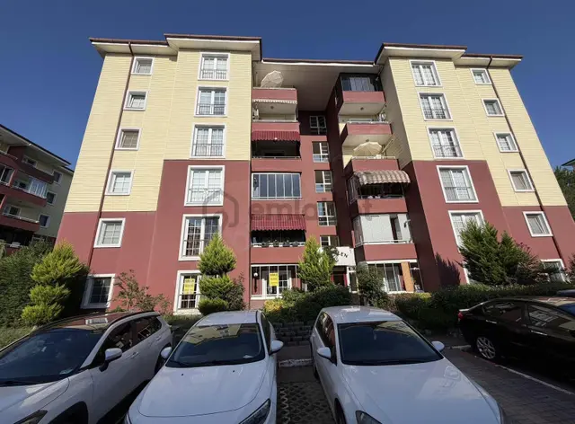 Korukent Baytur Sitesi Kiralık Temiz 3+1 Daire 1