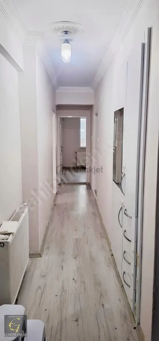 Hastane Karşısında Mevkide 3+1 Doğalgazlı Ara Kat Satılık Daire 3