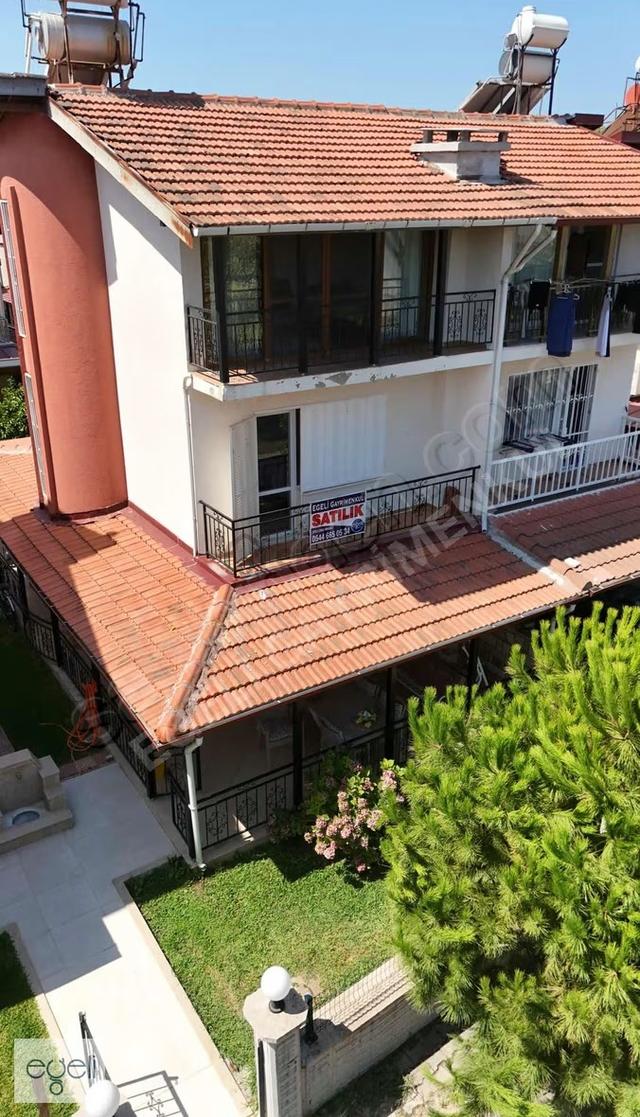 Davutlar Sahıl Sıtelerınde Denıze Yakın Bakımlı Vılla 3