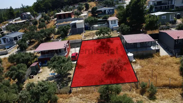 Torbalı İstiklal Mah Site İçerisinde Satılık 290m2 Zeytinlik Bahçe 1