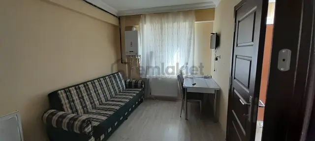 Ender Uysal Gayrimenkulden Asmalıevlerde 1+1 Uygun Apart. 3
