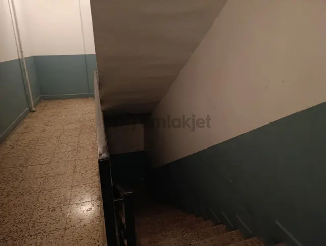 Luna Emlak'tan Terme Atatürk Caddesi'nde Satılık Daire 4+1 2