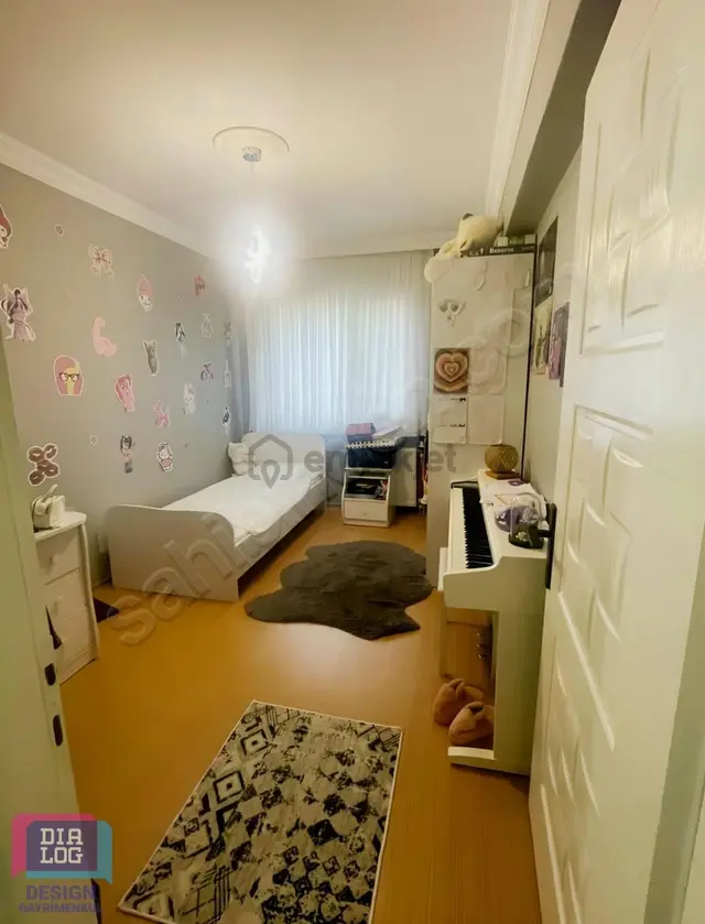 Bornova Forum Evlerin2'de Satılık 3+1daire 4