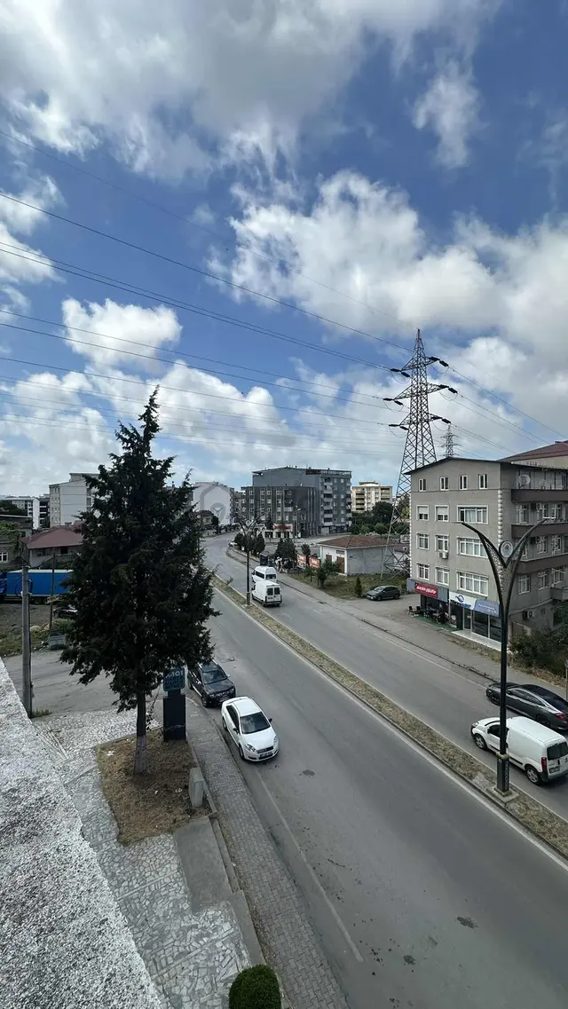 Hisar'dan Tekkeköyde Merkezi Konumda Krediye Uygun 3+1 Daire 4