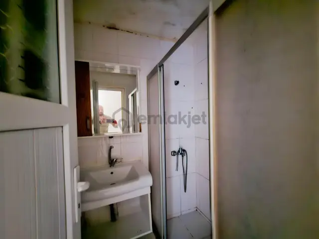Kıraç'ta Kiralık 2+1 90 M² Yüksek Giriş Temiz Tek Daire Üzeri !! 5