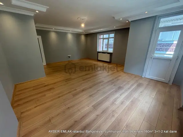 İstanbul Bahçelievler Cumhuriyet Mah De Kiralık 160m² 3+1-2.kat Daire 5