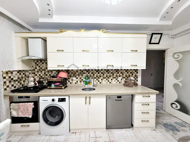 Karacaahmette Az Katlı Arayanlara! Cam Balkonlu Bakımlı Lüx 2+1 5