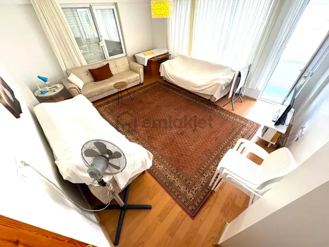 Blue Life Egen'den Gerçek İlan-site İçerisinde Ön Cephe Ayrı Mutfaklı Ara Kat 2+1 Satılık Daire 2