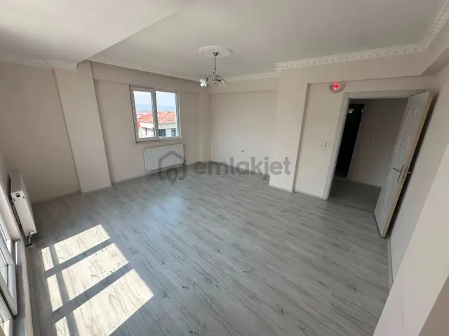 Vepaş'tan Esentepe Mahallesi Kiralık 2+1 Daire 125 M² 5