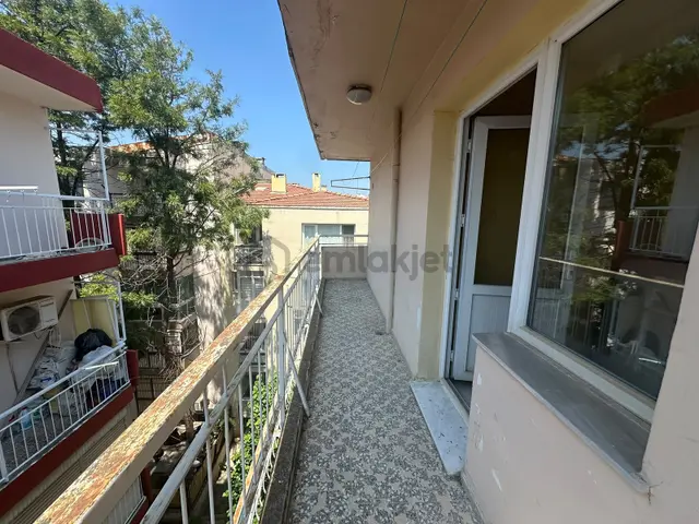 Güzelyalı 76. Sokak'ta Kiralık Daire 2