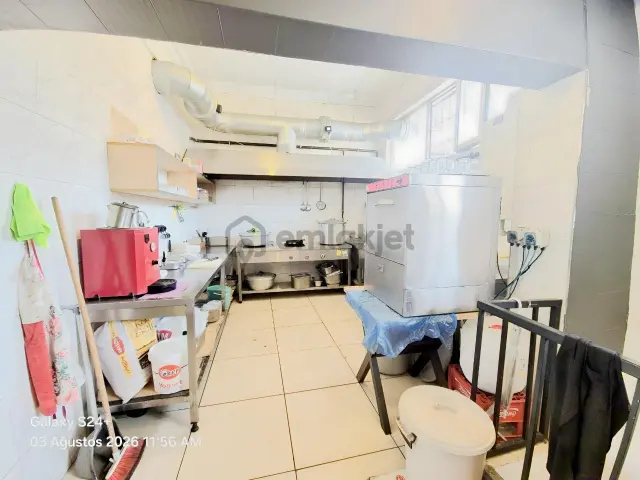 Hak Emlak'tan Şehrin Kalbinde Devren Kiralık Restoran / Lokanta 5