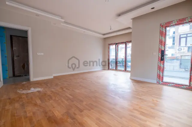 Dagıstan Gayrimenkulden Sıfır Binada 3+1 150m2 Ara Kat 4