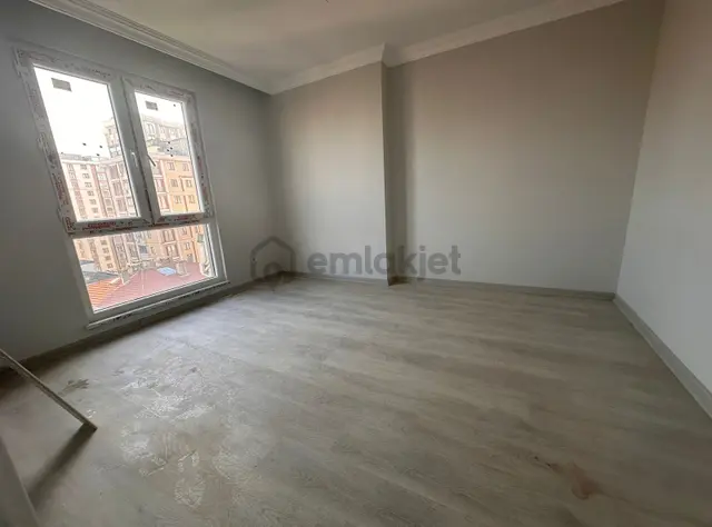 Ümraniye Metronom'da Satılık 1+1 Lüks Daire 2