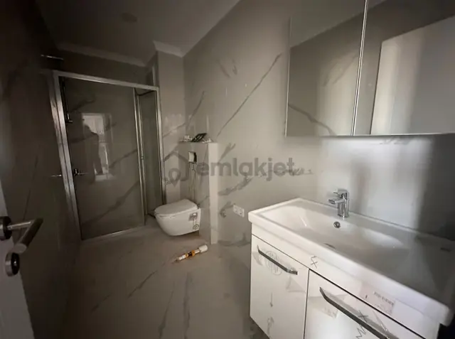 Ümraniye Metronom'da Satılık 1+1 Lüks Daire 4